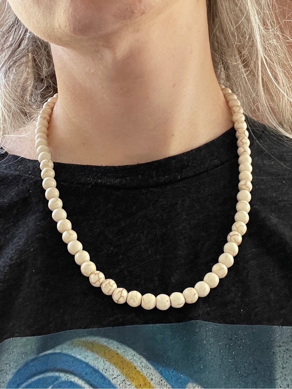 Howlite crystal gemstone necklace 20” 8mm